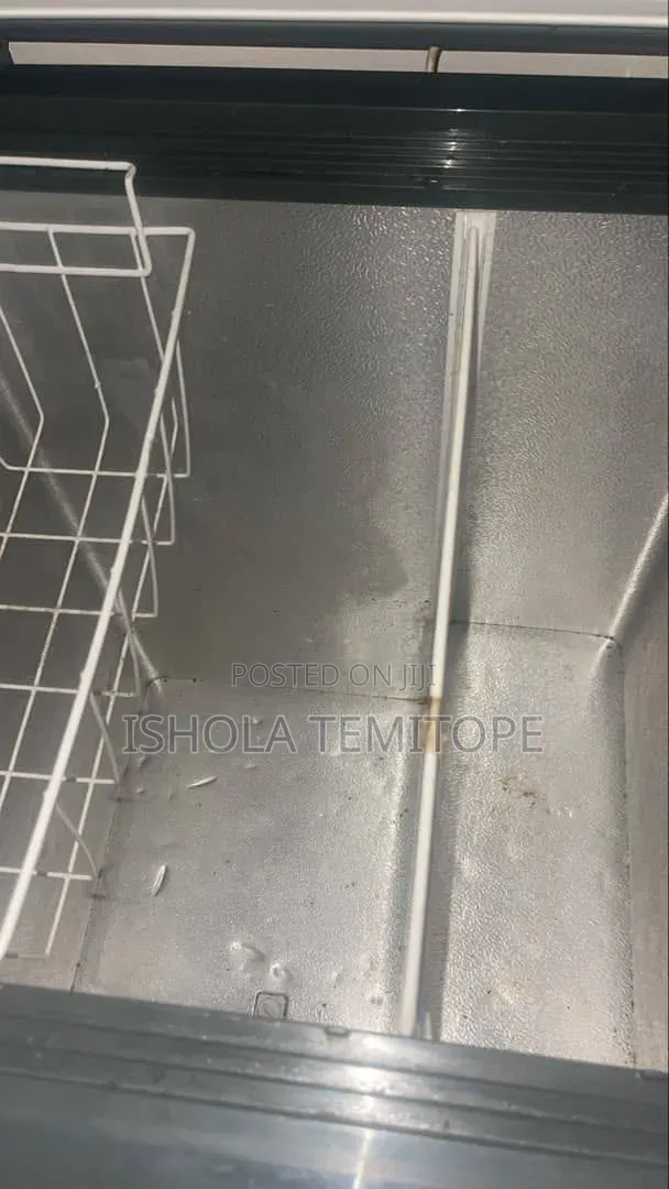 134L Freezer
