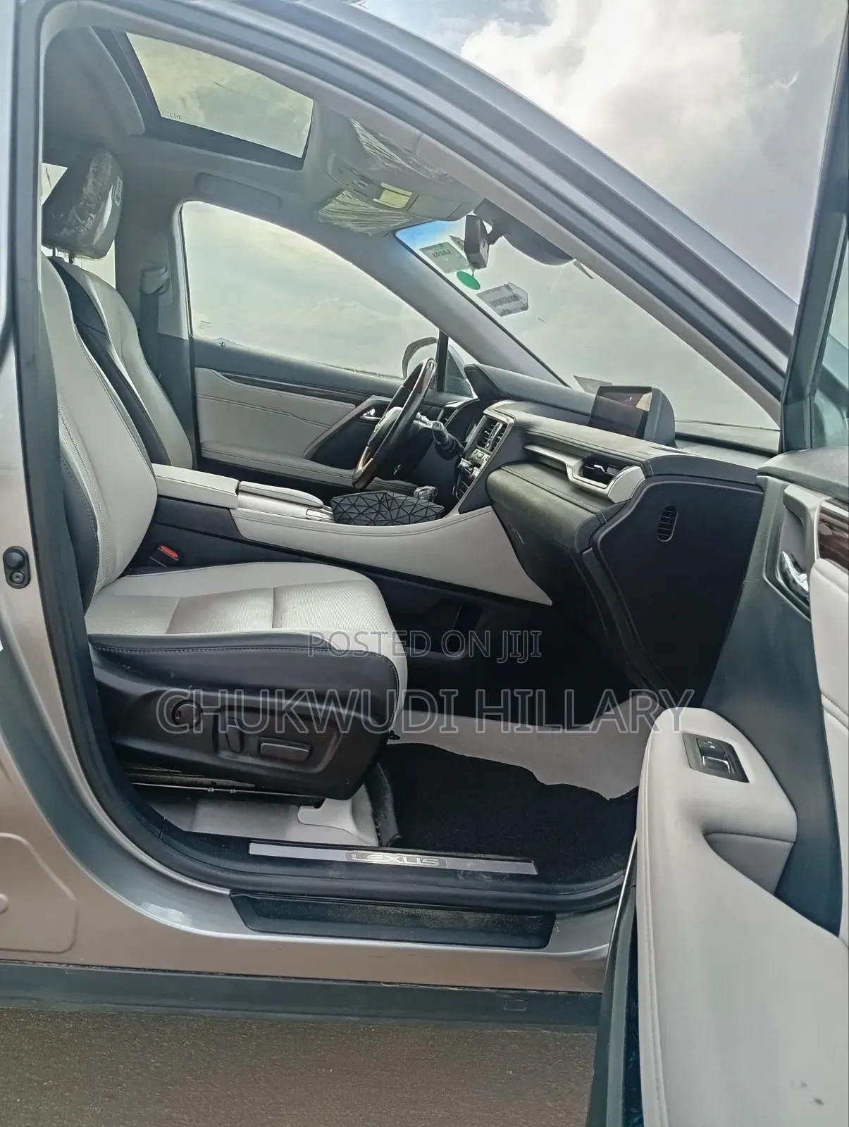 Lexus RX 2018 Gold