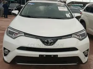 Toyota RAV4 Limited AWD (2.5L 4cyl 6A) 2016 White