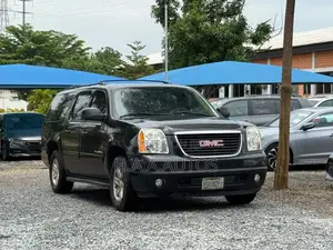 GMC Yukon 2011 Black