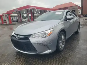 Toyota Camry 2015 Silver
