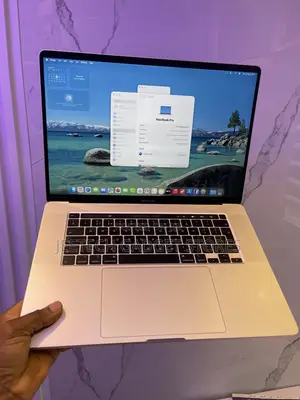 Laptop Apple MacBook Pro 2019 16GB Intel Core i7 SSD 512GB