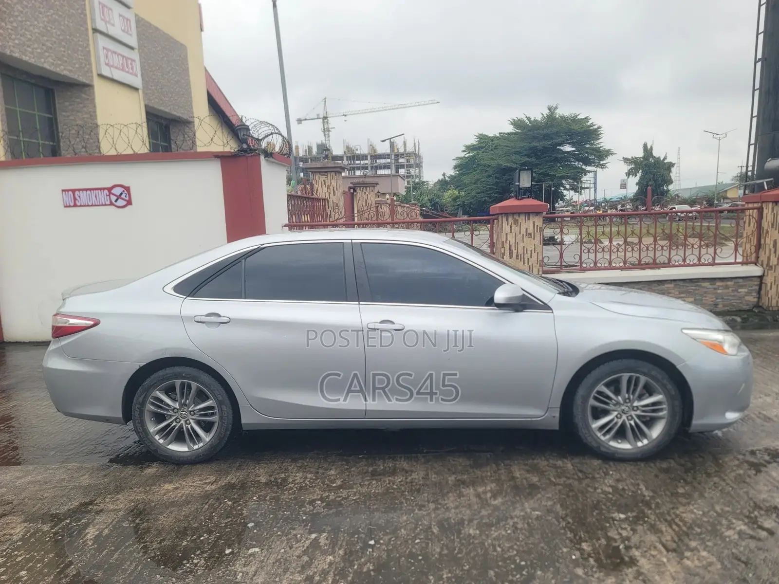 Toyota Camry 2015 Silver