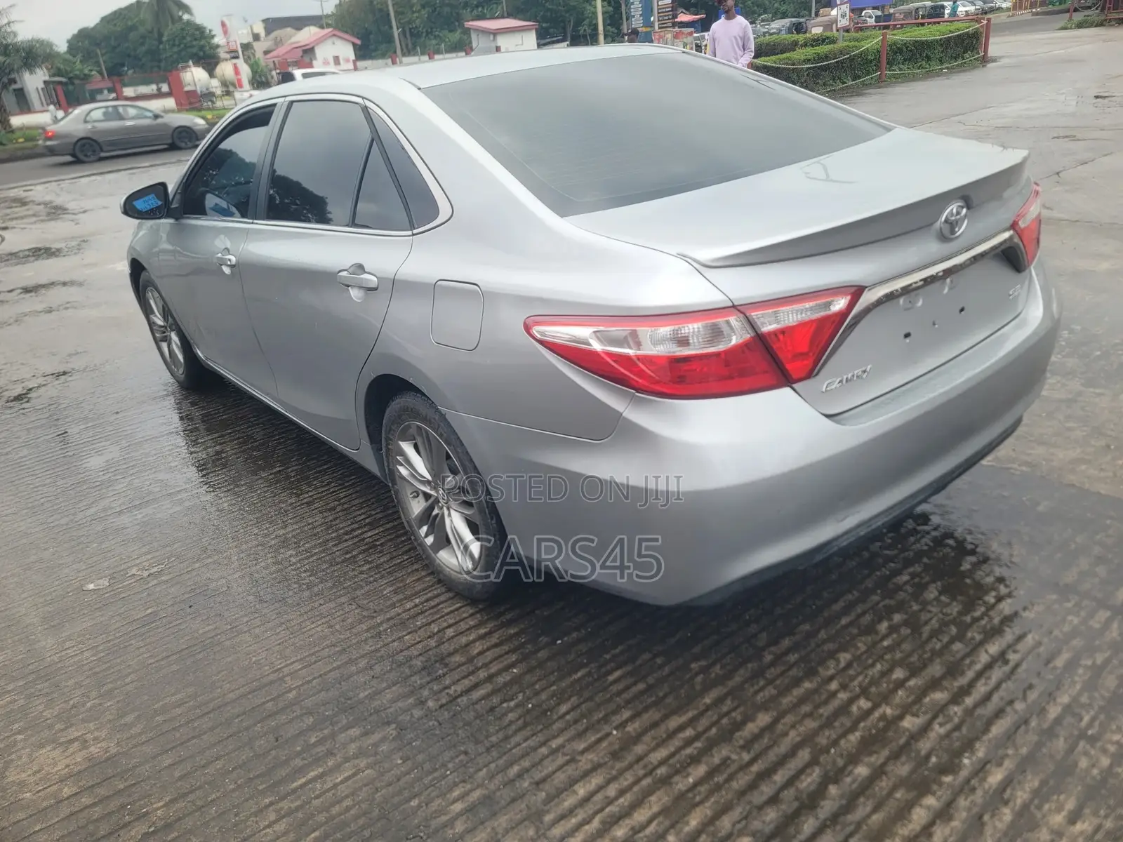 Toyota Camry 2015 Silver
