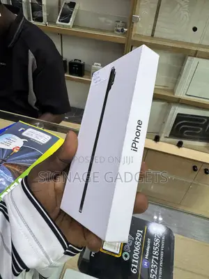 New Apple iPhone Air 256 GB Black