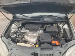 Toyota Camry 2015 Silver