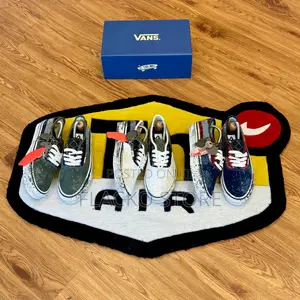 Original Vans Premium Lx Authentic 44 Charms Sneakers