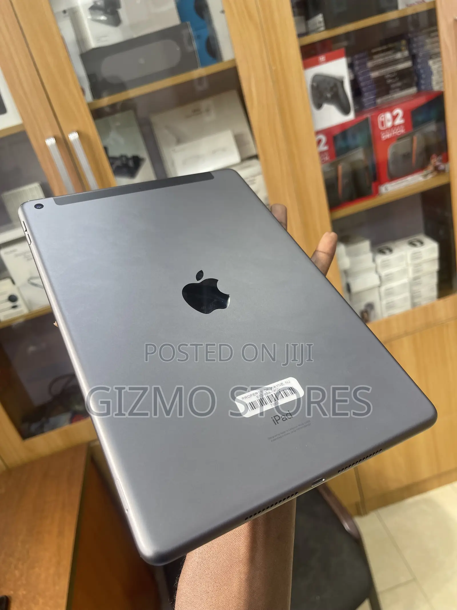 Apple iPad 10.2 (2019) 32 GB Gray