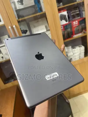 Apple iPad 10.2 (2019) 32 GB Gray
