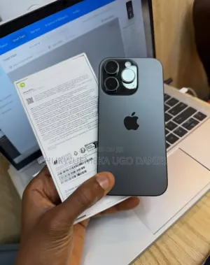 New Apple iPhone 16 Pro 128 GB Black