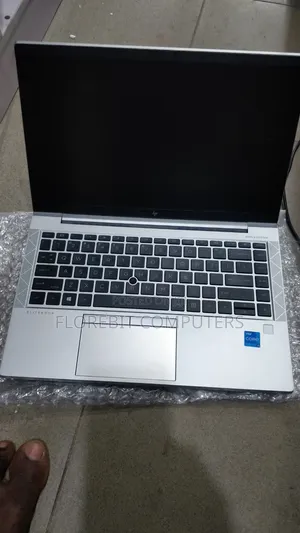 Laptop HP EliteBook 840 8GB Intel Core i5 SSD 256GB