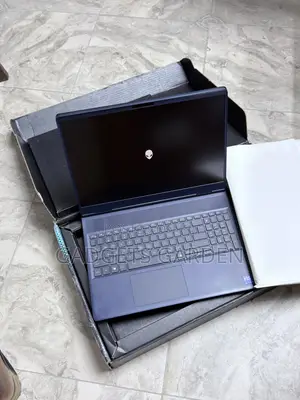 Laptop Alienware 16 Aurora 32GB Intel Core Ultra 9 SSD 2T