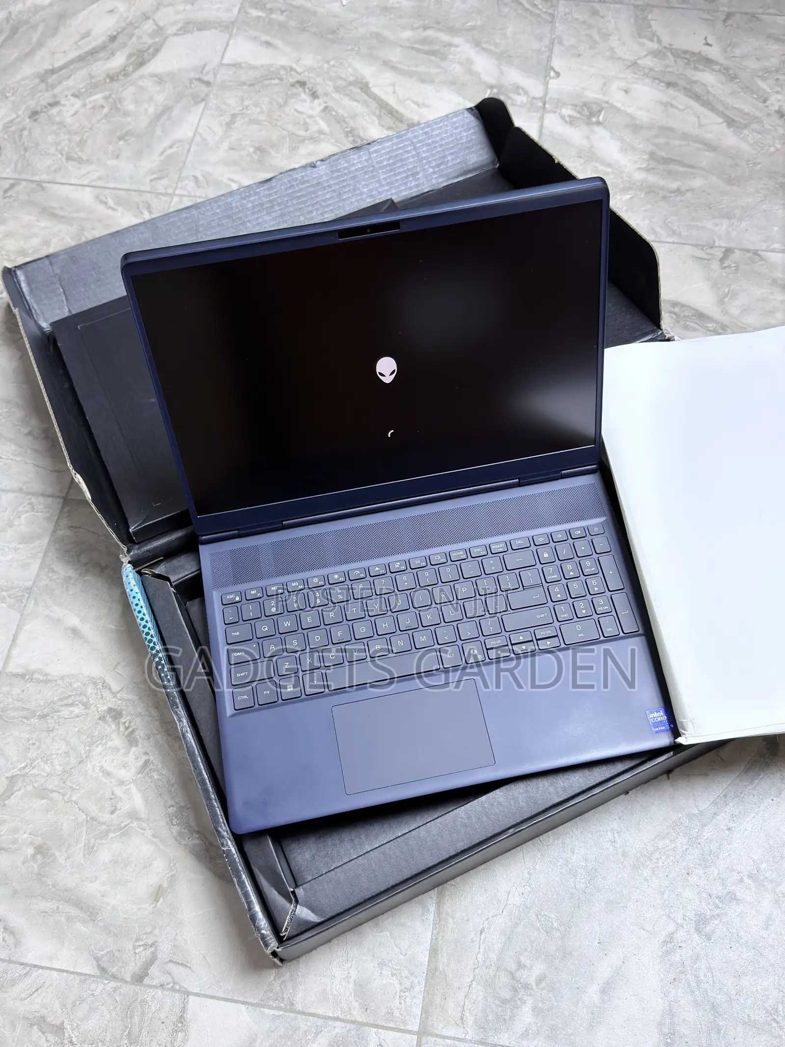 Laptop Alienware 16 Aurora 32GB Intel Core Ultra 9 SSD 2T