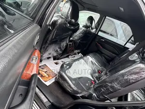 Acura MDX Touring 4dr SUV AWD (3.5L 6cyl 5A) 2006 Black