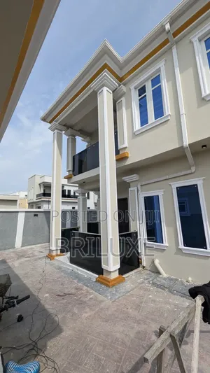 4bdrm Duplex in Lekki Peninsula, VGC / Ajah for rent