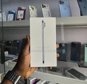 New Apple iPhone Air 256 GB Silver