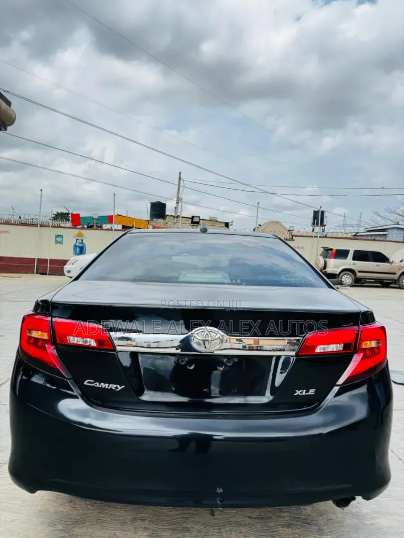 Toyota Camry 2013 Black