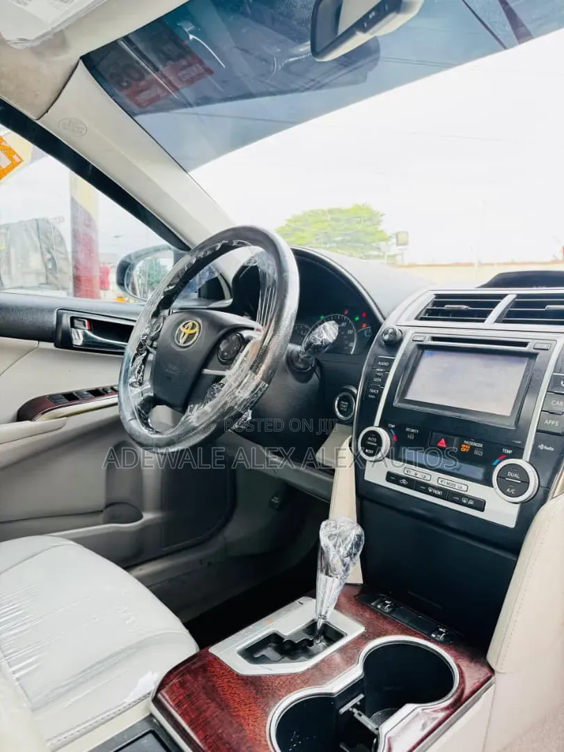 Toyota Camry 2013 Black