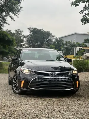 Toyota Avalon XLE FWDSedan (3.6L 6cyl 6A) 2016 Black