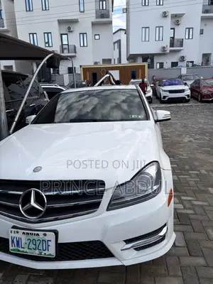 Mercedes-Benz C300 2013 White