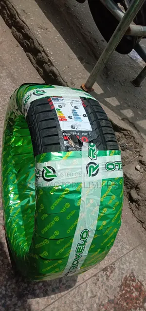 Run Flat 245/4518 Original Tire 2026