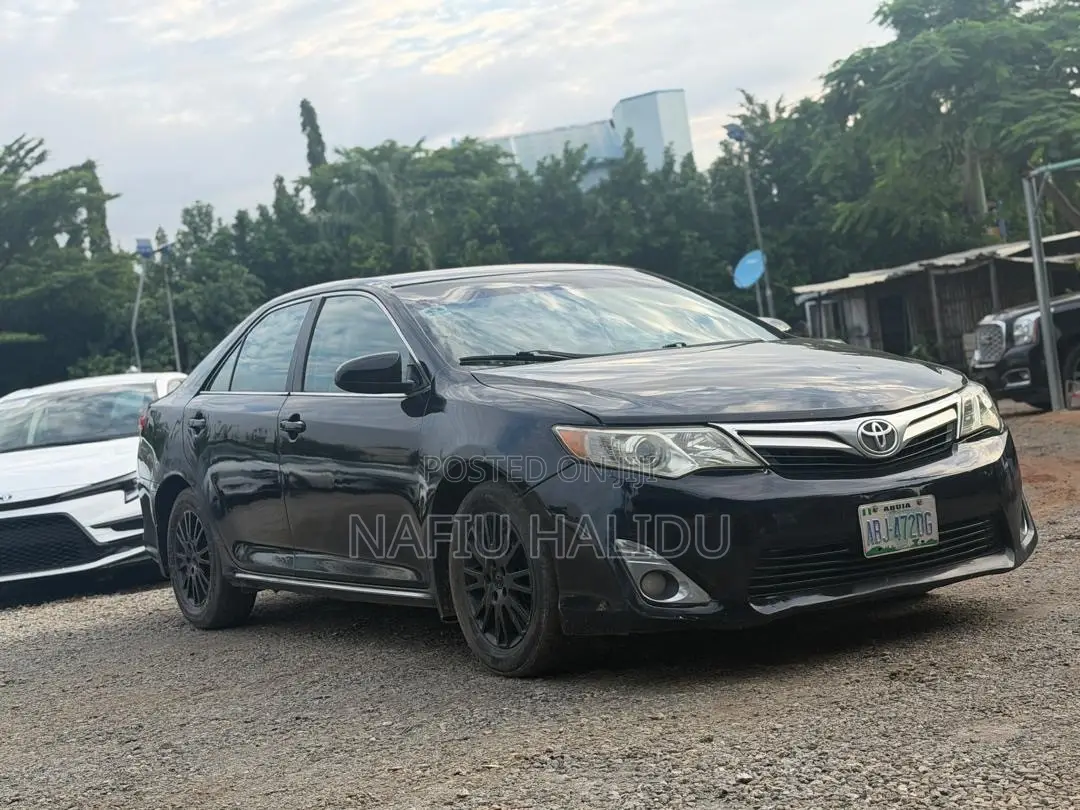 Toyota Camry 2013 Black