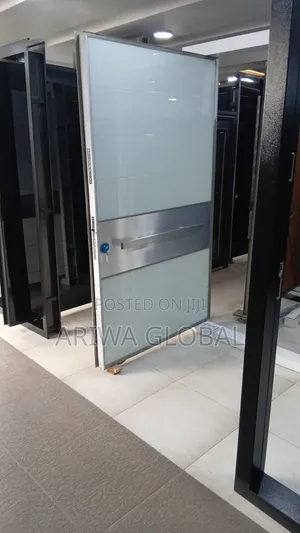 Security Standard Turkey Quality Pivot Door