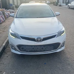 Toyota Avalon 2014 White