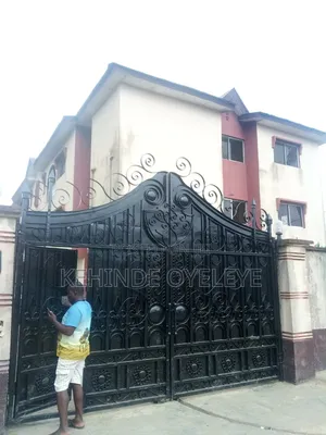 3bdrm House in Fasali Estate Ikotun for rent