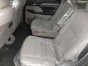 Toyota Highlander 2018 Gray