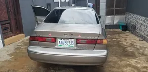 Toyota Camry 2002 Gray
