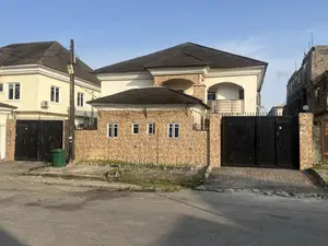 6bdrm Duplex in Lake View, Apple Junction for sale