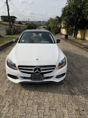 Mercedes-Benz C300 Sport 4dr AWD 4Matic Sedan (2.0L 4cyl 7A) 2015 White