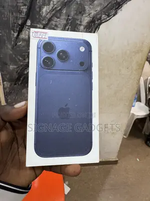 New Apple iPhone 17 Pro 256 GB Blue