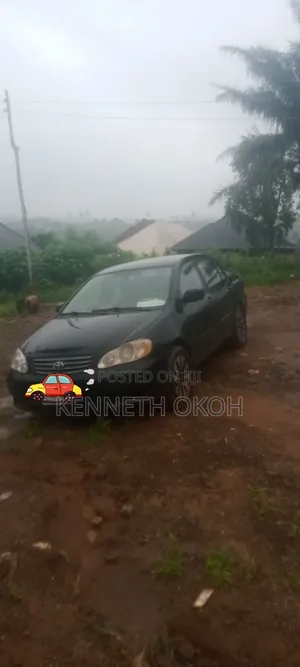 Toyota Corolla 2005 Black