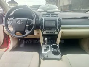 Toyota Camry LE 4dr Sedan (2.5L 4cyl 6A) 2013 Red