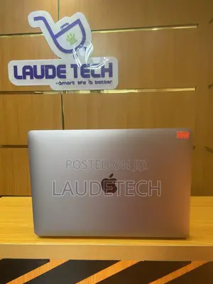 Laptop Apple MacBook Air 2020 16GB Intel Core i5 SSD 512GB