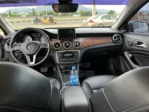 Mercedes-Benz GLA 250 2016 Gray
