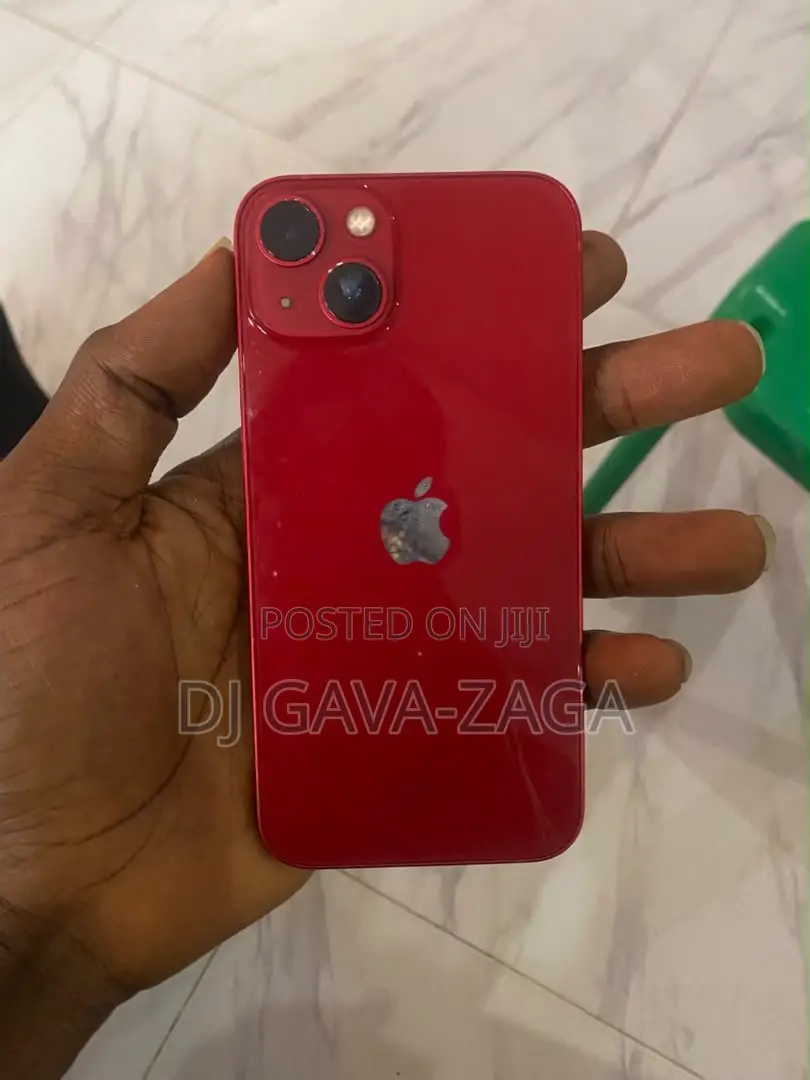 Apple iPhone 13 128 GB Red