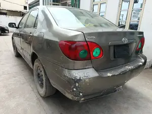 Toyota Corolla 2004 Gray