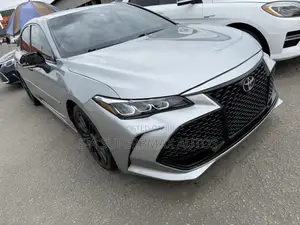 Toyota Avalon XSE 2020 Silver