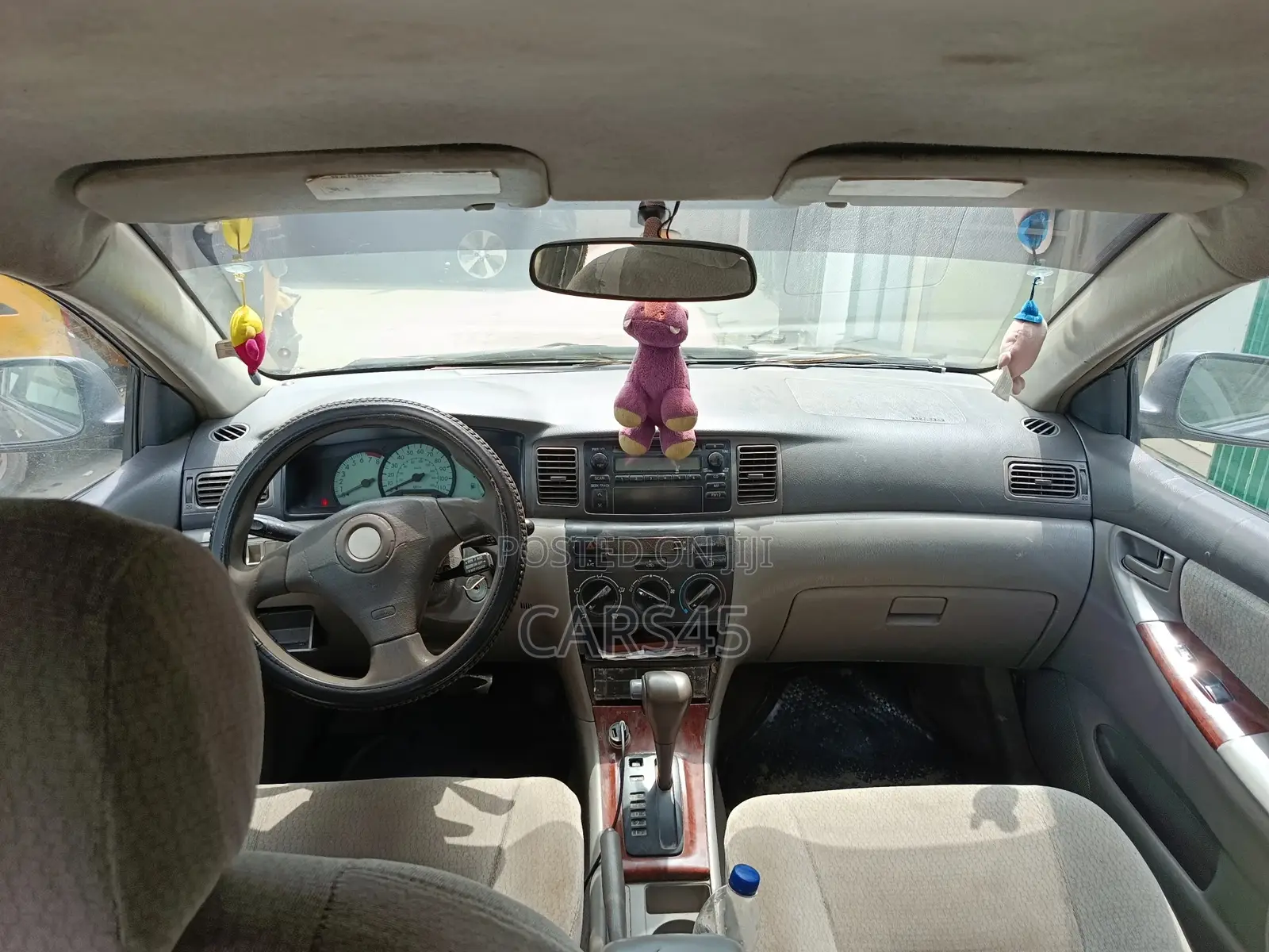 Toyota Corolla 2004 Gray