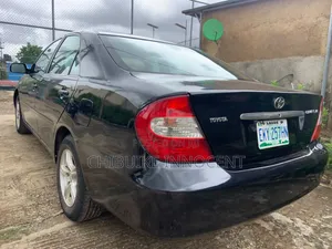 Toyota Camry 2004