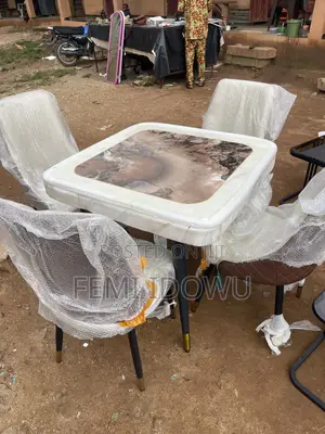 4seater Marble Dining Set