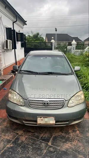 Toyota Corolla 2004 Silver