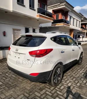 Hyundai Tucson Limited AWD 2015 White