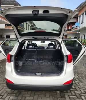 Hyundai Tucson Limited AWD 2015 White