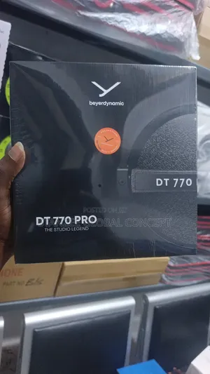 Beyerdynamic DT 770 PRO Professional Studio Headphones