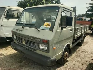 Volkswagen LT45 Truck 6 Tyres (Foreign Used), Diesel