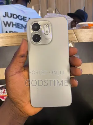 Infinix Smart 9 64 GB Silver